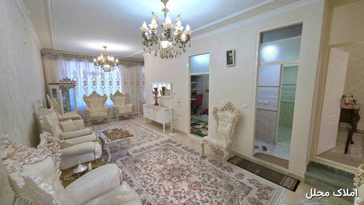 خانه حیاط دار 147 متری 2 خواب در شهرک باغمیشه