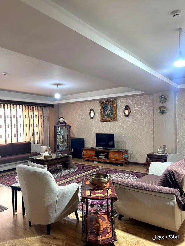 آپارتمان 134 متری 2 خواب در کوی نصر